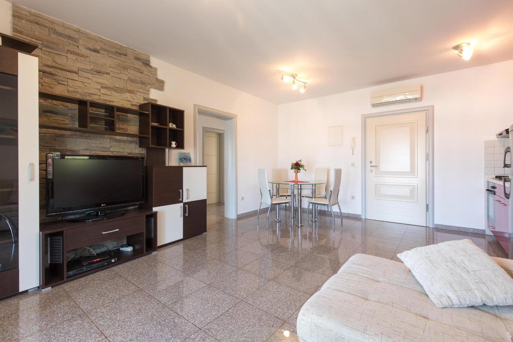 Holiday Home Ore Malinska Bagian luar foto