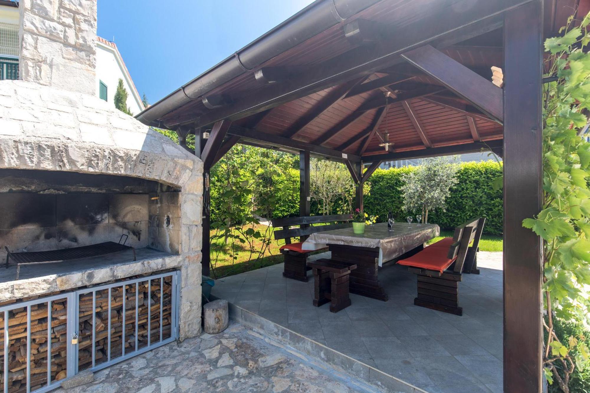 Holiday Home Ore Malinska Bagian luar foto